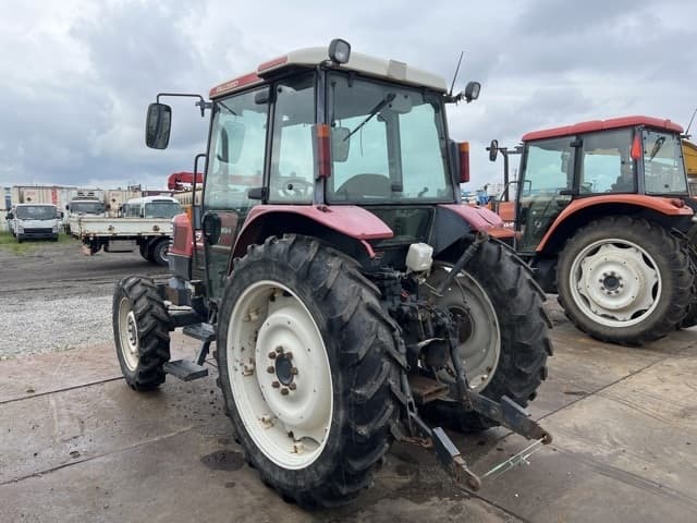 Tractor — Auction (lot 8456-8112)