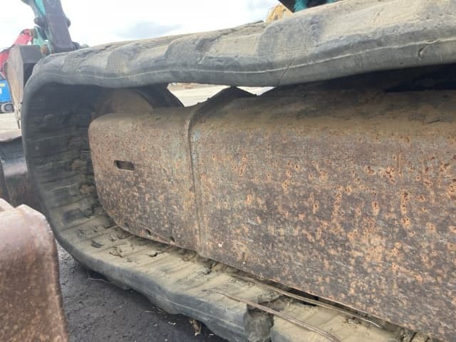 MINI EXCAVATOR — Auction (lot 8456-812)