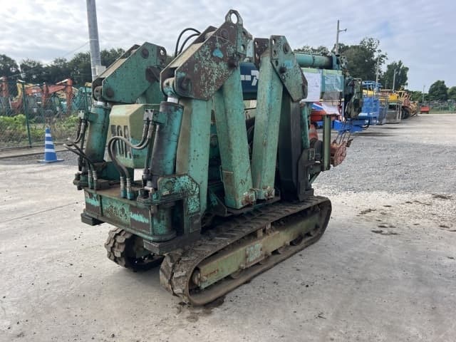 MINI CRAWLER CRANE — Auction (lot 8456-813)