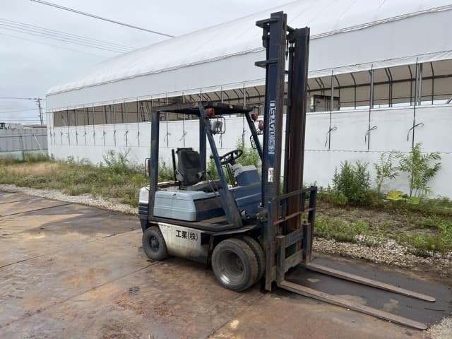 Forklift — Auction (lot 8456-8201)