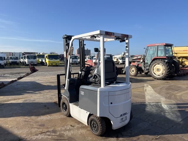 Battery Forklift — Auction (lot 8456-8202)