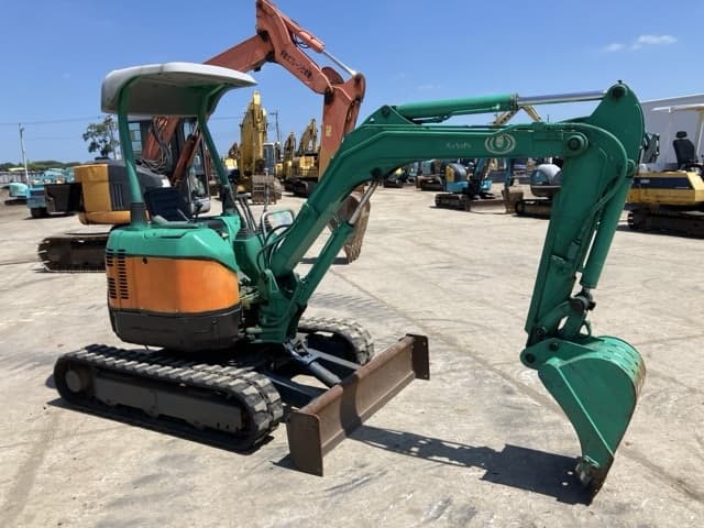 MINI EXCAVATOR — Auction (lot 8456-83)