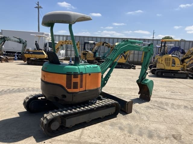 MINI EXCAVATOR — Auction (lot 8456-83)