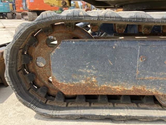 MINI EXCAVATOR — Auction (lot 8456-86)