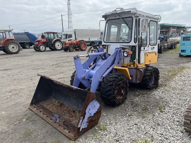 MINI WHEEL LOADER — Auction (lot 8456-8601)