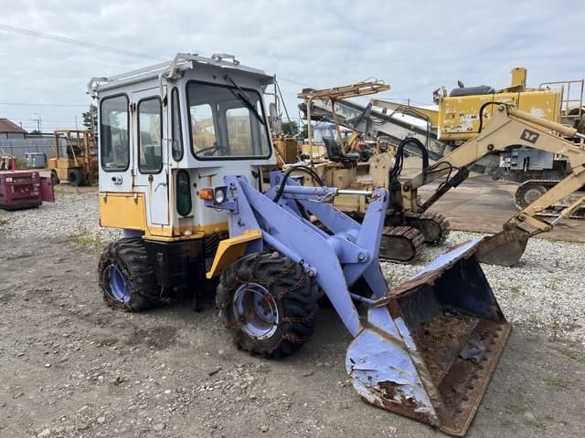 MINI WHEEL LOADER — Auction (lot 8456-8601)