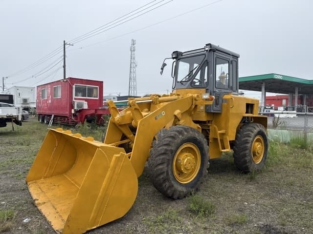 WHEEL LOADER — Auction (lot 8456-8603)