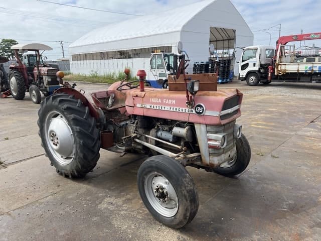 Tractor — Auction (lot 8456-8701)