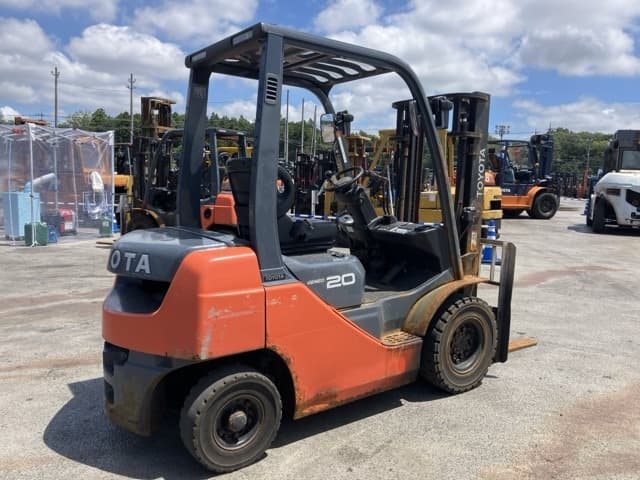 Forklift — Auction (lot 8456-9001)
