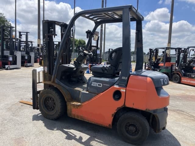 Forklift — Auction (lot 8456-9001)
