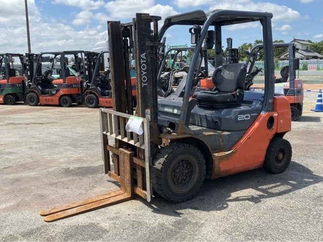 Forklift — Auction (lot 8456-9003)