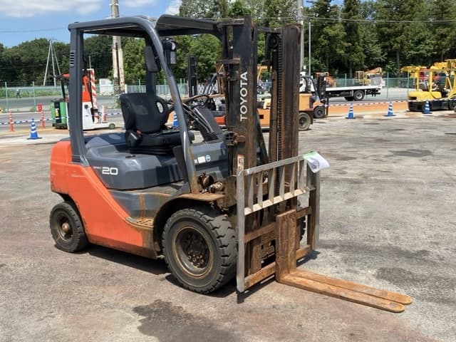 Forklift — Auction (lot 8456-9003)