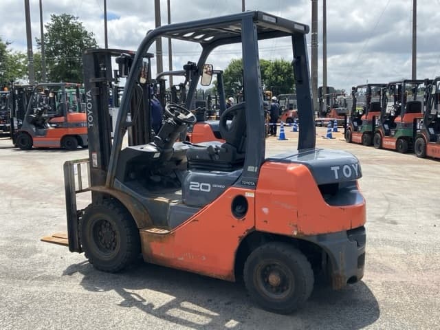 Forklift — Auction (lot 8456-9003)