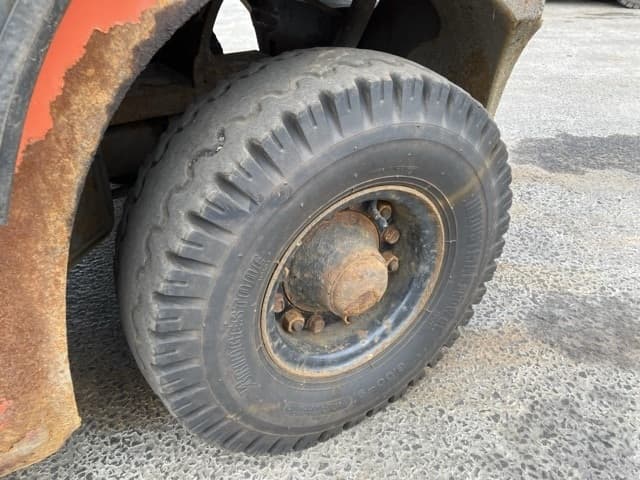 Forklift — Auction (lot 8456-9004)