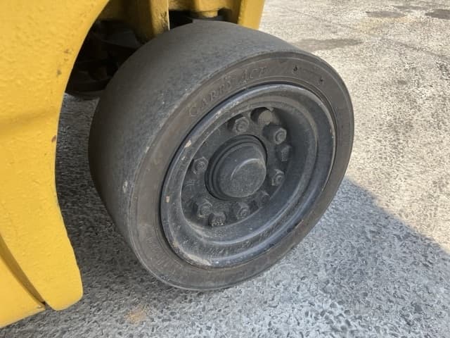 Battery Forklift — Auction (lot 8456-9006)