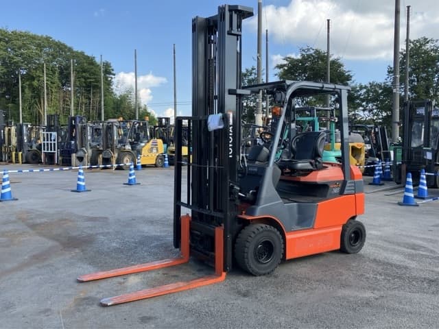 Battery Forklift — Auction (lot 8456-9007)
