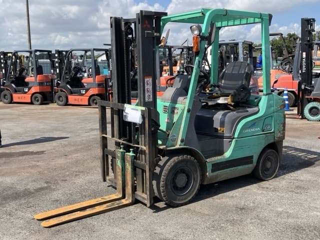 Forklift — Auction (lot 8456-9010)