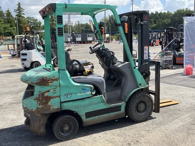 Forklift — Auction (lot 8456-9010)