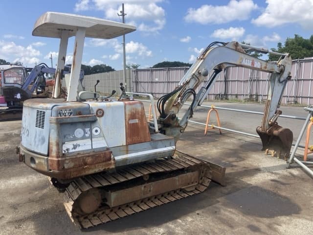 MINI EXCAVATOR — Auction (lot 8456-91)