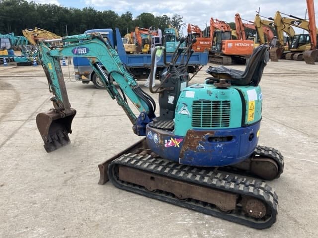 MINI EXCAVATOR — Auction (lot 8456-93)