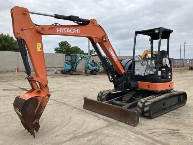 MINI EXCAVATOR — Auction (lot 8456-96)