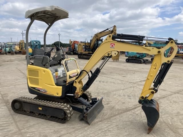 MINI EXCAVATOR — Auction (lot 8456-97)