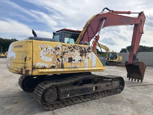 EXCAVATOR — Auction (lot 8457-1)