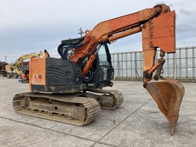 EXCAVATOR — Auction (lot 8457-100)
