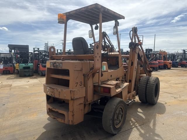 SHOVEL LOADER — Auction (lot 8457-10001)
