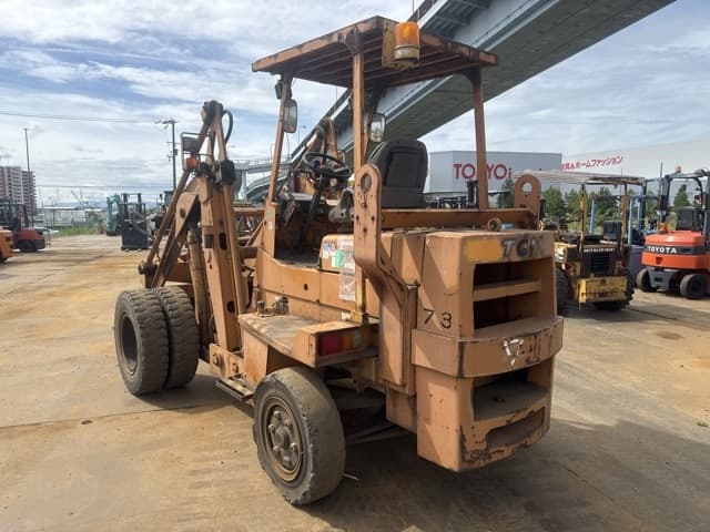 SHOVEL LOADER — Auction (lot 8457-10001)