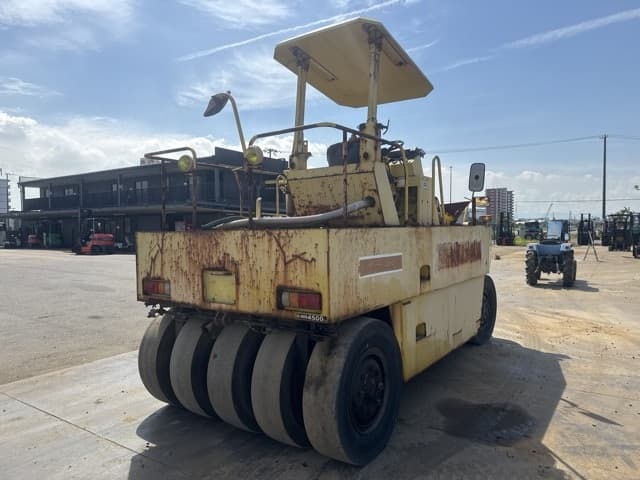 Tire Roller — Auction (lot 8457-10009)