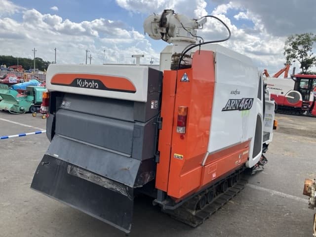 Combine — Auction (lot 8457-1001)