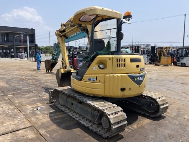 MINI EXCAVATOR — Auction (lot 8457-10014)