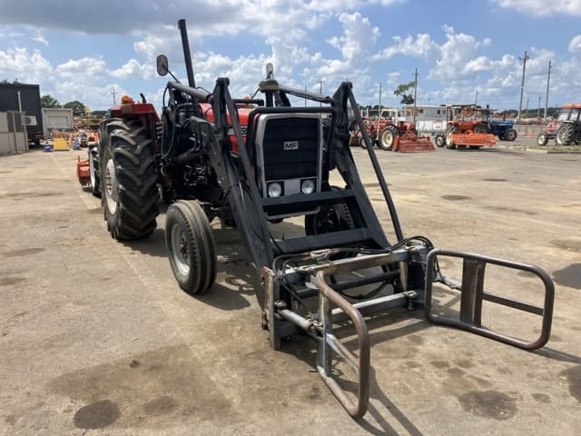 Tractor — Auction (lot 8457-1002)