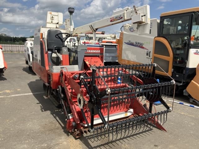 Combine — Auction (lot 8457-1003)