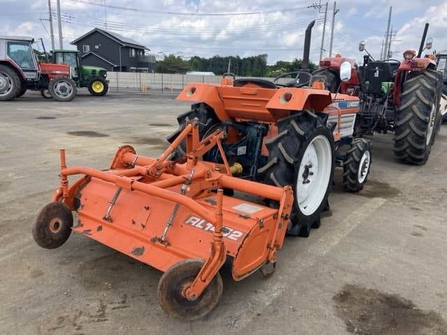 Tractor — Auction (lot 8457-1004)