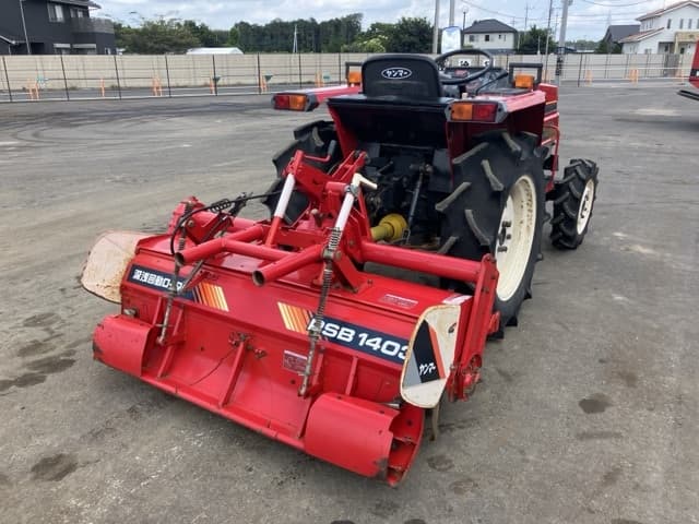 Tractor — Auction (lot 8457-1005)