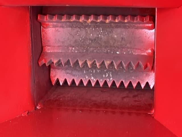 CHIPPER — Auction (lot 8457-1009)