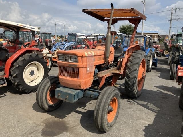 Tractor — Auction (lot 8457-1023)