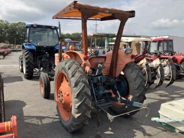 Tractor — Auction (lot 8457-1023)
