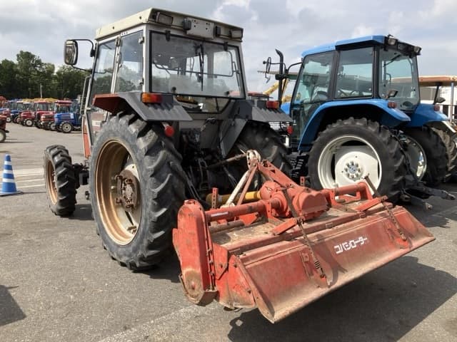 Tractor — Auction (lot 8457-1027)