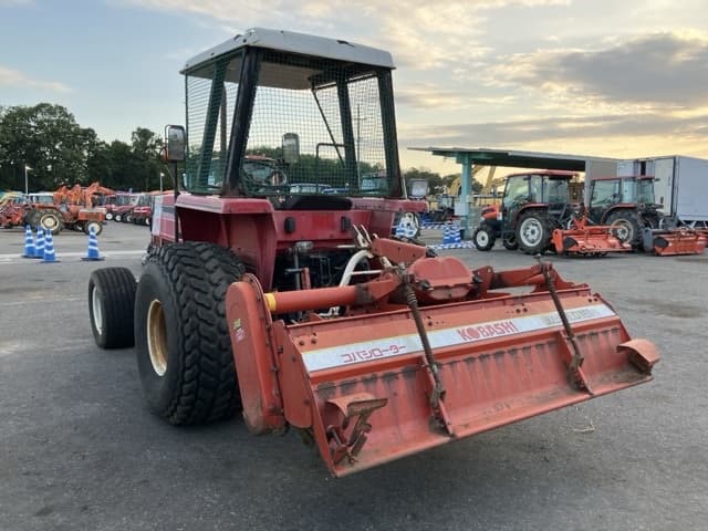 Tractor — Auction (lot 8457-1030)