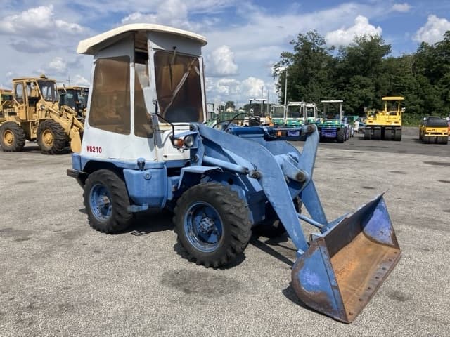 MINI WHEEL LOADER — Auction (lot 8457-104)