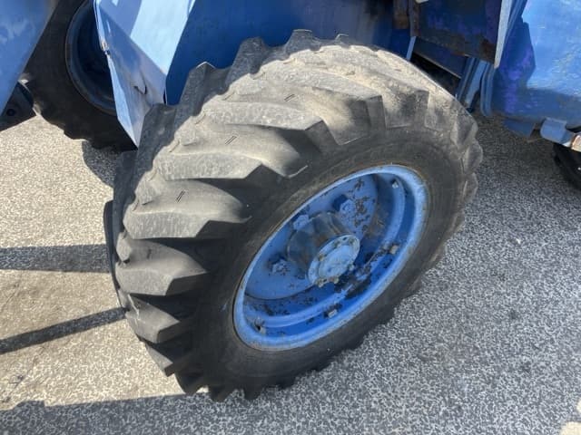 MINI WHEEL LOADER — Auction (lot 8457-104)