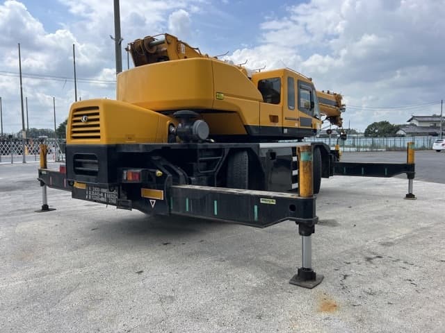 Rough Terrain Crane — Auction (lot 8457-105)