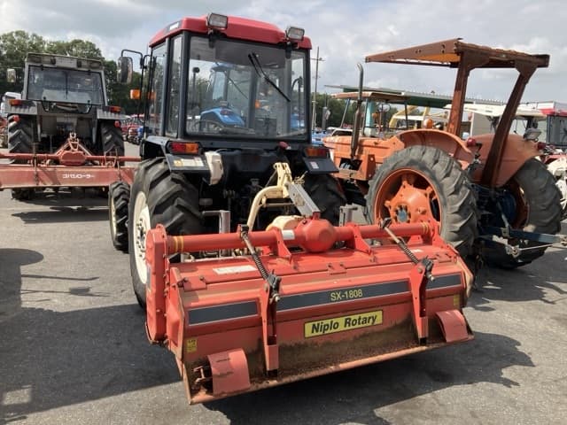 Tractor — Auction (lot 8457-1054)
