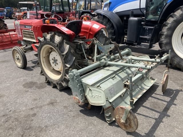 Tractor — Auction (lot 8457-1057)