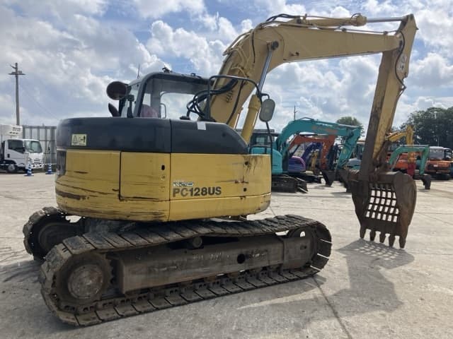 EXCAVATOR — Auction (lot 8457-106)