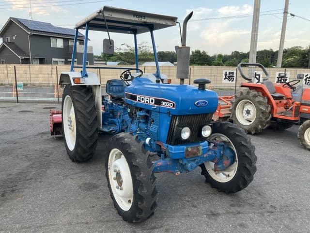 Tractor — Auction (lot 8457-1061)