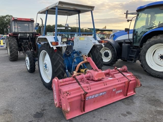 Tractor — Auction (lot 8457-1061)